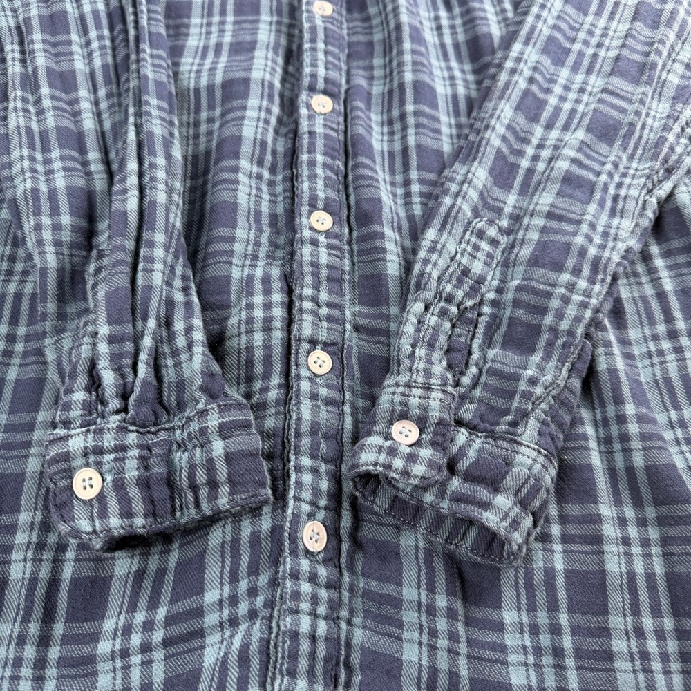 CP‎ Shades Women's Plaid Collared Button-Up Dress Shirt Blue Medium - Picture 10 of 10